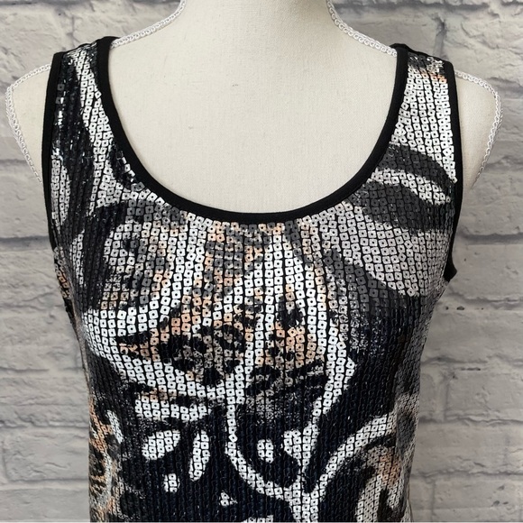 PETER Nygard Cheetah Zebra Sequin Front Sleeveless Top Size Small - Picture 3 of 8